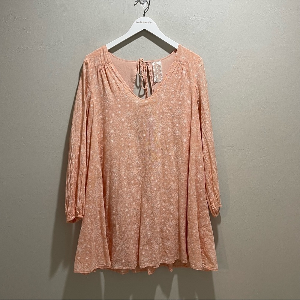 SADIE & SAGE Women’s Peach Floral Balloon Sleeve Shift Dress Open Back Size L